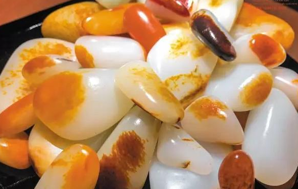 2020年和田玉市场将大变天？这6大趋势或成主流  第3张