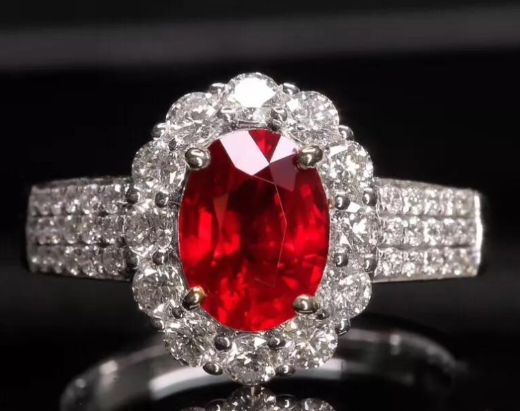 翡翠玉器批发价格超低彩色宝石价格多少？这个颜色的宝石5年价格翻五倍！  第20张