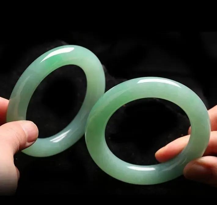 出口翡翠手镯价值2亿的翡翠手镯，听说是史上最贵？  第17张