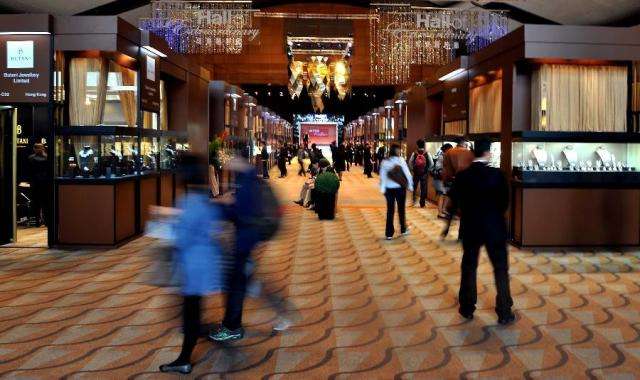 疫情下的珠宝行业，直播将成为唯一出路  第2张