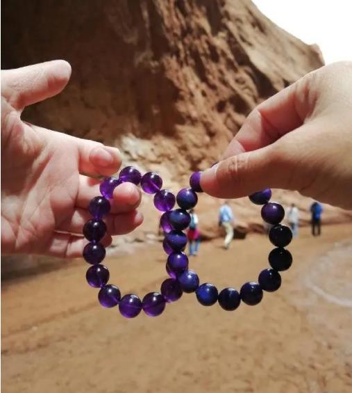 翡翠青玉天然紫水晶和紫黄晶如何区分？紫水晶真假怎么区分？  第1张