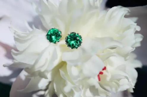 什么样的祖母绿品质高？小众珠宝沙弗莱很稀有？  第2张