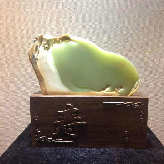 历史悠久，产量巨大拥有高端玉种的岫玉为什么走不进高端市场  第2张