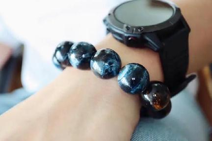 什么颜色的彼得石更贵？  第2张