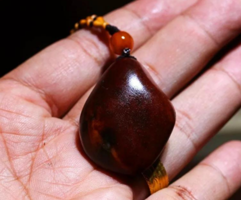 一红、二黄、三墨、四羊脂，这排行有什么根据？  第2张