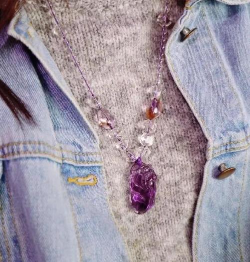 翡翠青玉天然紫水晶和紫黄晶如何区分？紫水晶真假怎么区分？  第2张