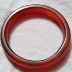 红玛瑙手镯竟然有这些治疗保健作用！  第3张