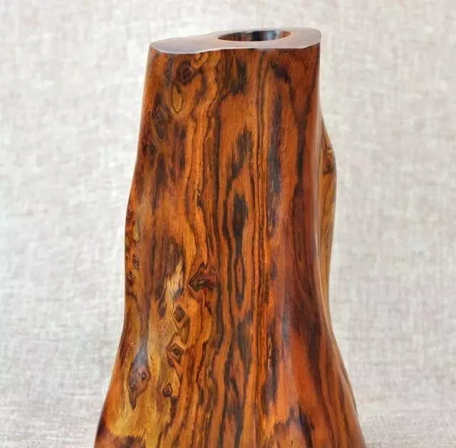 海南黄花梨为什么价格高？  第5张