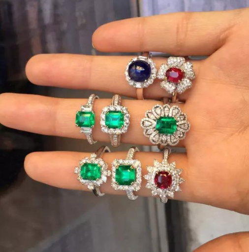 传奇翡翠可以买吗彩宝，逆袭珠宝市场的“新宠”  第3张