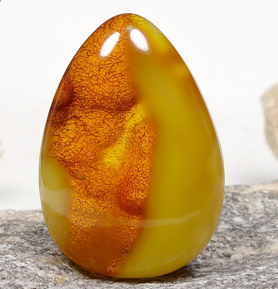 懂这些，你就比95%的人更懂琥珀蜜蜡  第4张