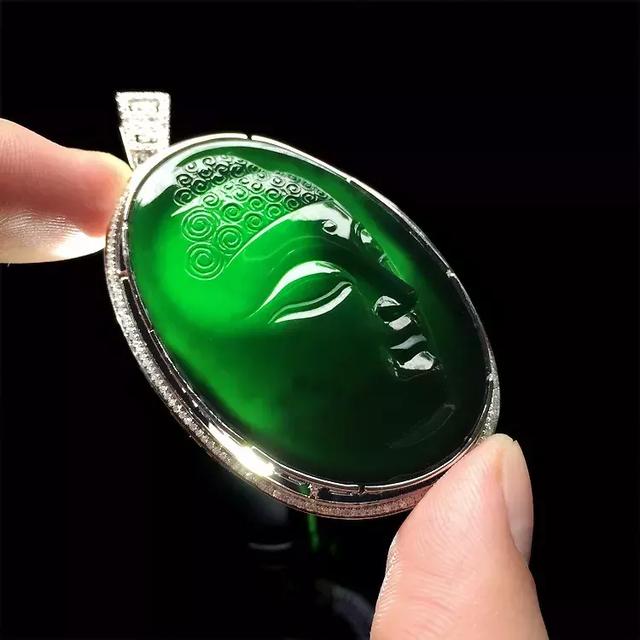 翡翠的“四黑”了解下   第12张