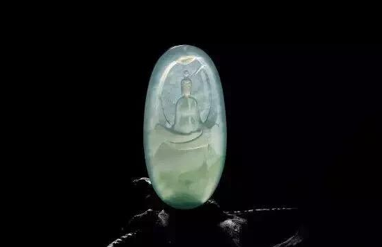 翡翠项链镶嵌图好翡翠到底该怎么挑，看看行家送给翡翠新人的建议  第5张