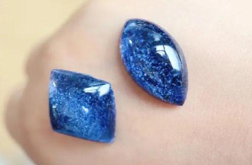 蓝发晶的特点是什么？为什么价格这么高？  第2张