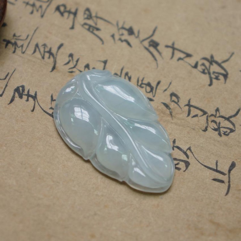 冰种翡翠价格行情,鉴别方法 第2张