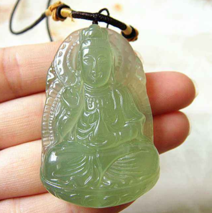 翡翠鉴定处的鉴定方法岫岩玉为什么不值钱？价格一般多少钱？  第4张