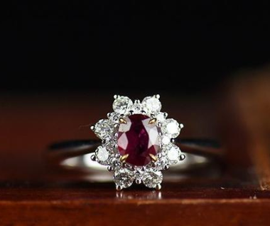 1克拉红宝石价格是多少？  第1张