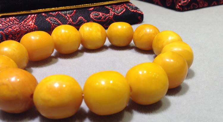 花2分钟了解蜜蜡保养攻略，你的蜜蜡光泽透亮  第7张