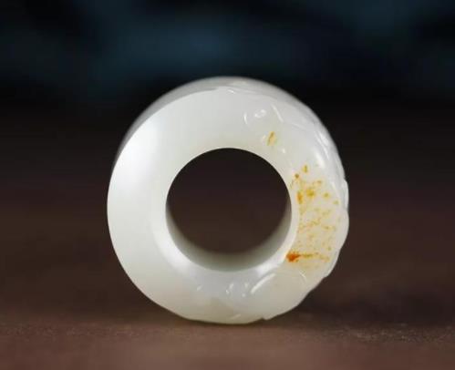 价值2个亿！这枚扳指堪称“天下第一”，你见过没？  第1张