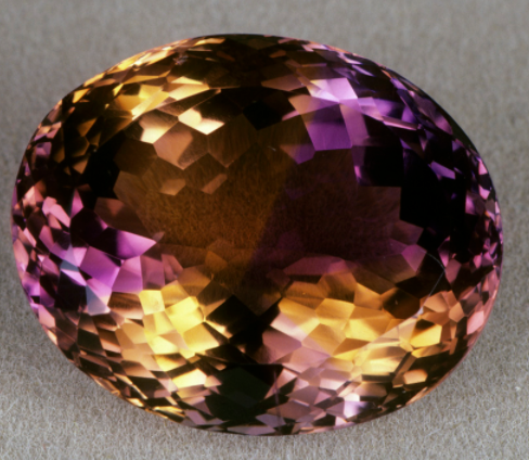 紫黄晶的五大功效与作用是什么？  第4张