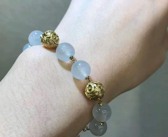 为什么翡翠珠链是翡翠饰品里最贵的？  第9张