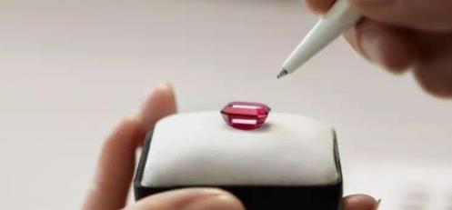 好看的珠宝要当心！“优化”与“处理”的珠宝，到底有没有价值？  第2张