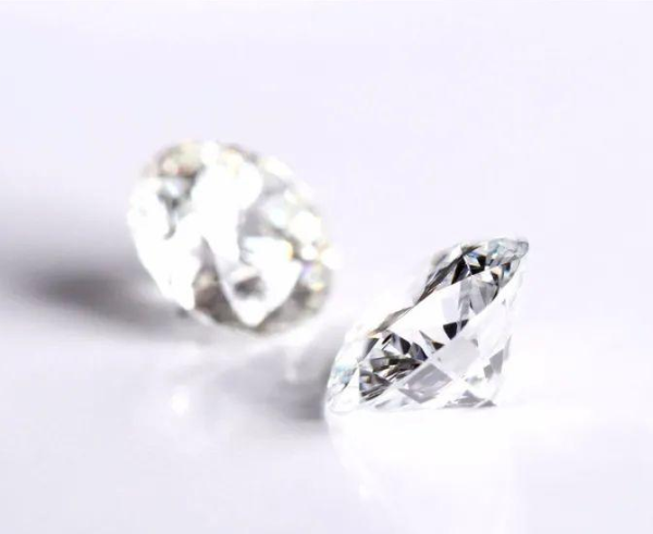 珠宝行业受疫情影响严重，培育钻石行业却欣欣向荣？  第2张