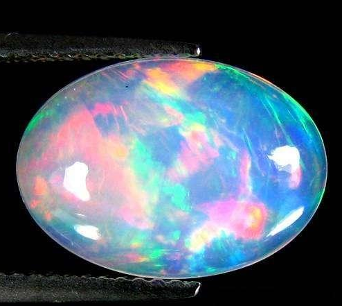 翡翠手镯鉴别好坏中国的“欧泊热”可以持续升温吗？欧珀目前价值还处于低谷  第7张