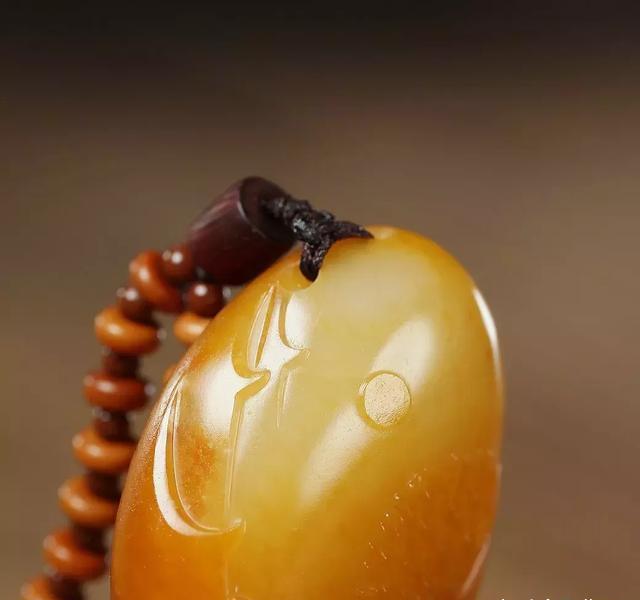 收藏和田玉，该如何“收”和“藏”？  第6张