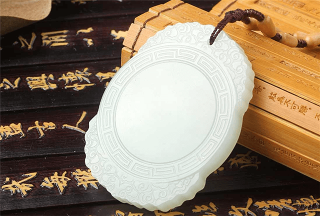 和田玉包括几种玉？一文带你认识和田玉！   第1张