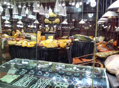 如何看懂籽料的皮色？  第6张