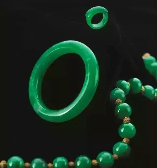 翡翠史上最有名的五件翡翠，第一名竟然不是慈禧的  第2张