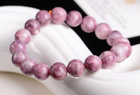 什么是梅花碧玺，价格怎样？  第4张