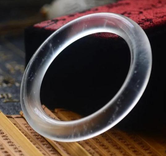 玉石越戴越丑？关键还不养人！！  第3张