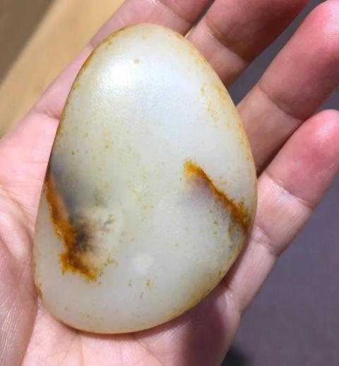 玉雕的工艺价值，为何差距这么大？  第1张