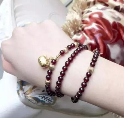 经常佩戴石榴石确实发生了这几大变化？  第2张