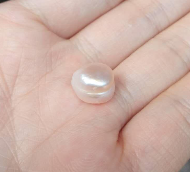 冰种翡翠手镯有石纹像什么样开蚌现取珍珠，真的是天然珍珠吗？值得花钱购买吗？  第7张