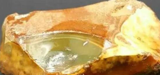 翡翠a货手镯怎么看这类罕见玉石首次被发现，其价值可能超过翡翠？  第5张