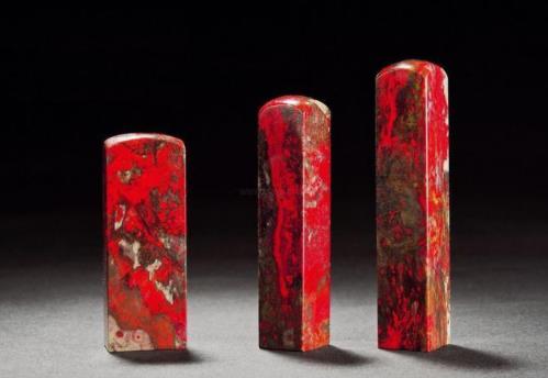 a货翡翠价格查询同样是鸡血石，昌化鸡血石和巴林鸡血石，居然有这7点差距！  第1张