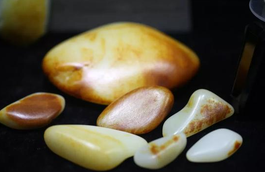 疫情之下，和田玉市场涨跌的最新变化来了  第6张