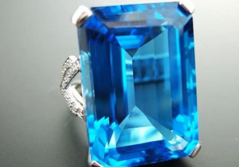 地中海国家的人都喜欢海蓝宝石，价值如何？  第4张