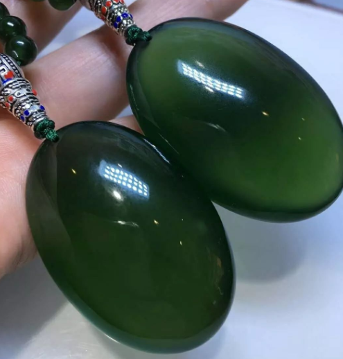 未来的岫玉必将成为收藏界的新宠？  第3张