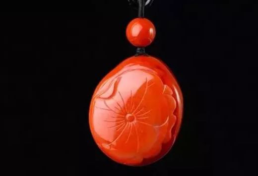 玉石界收藏终极梦想，分分钟赚十倍？  第2张