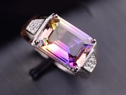 紫黄晶的五大功效与作用是什么？  第3张