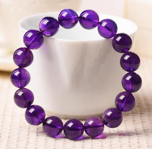 和田玉和翡翠手镯佩戴紫水晶有什么好处？  第1张