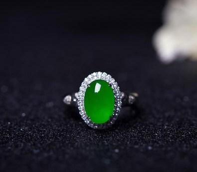 翡翠真假怎么辨认翡翠为什么那么贵？看完这7点你就不会在嫌翡翠太贵买不起啦  第7张