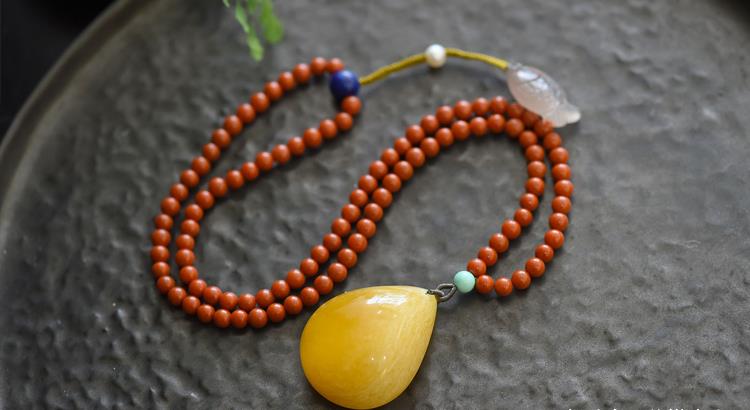 花2分钟了解蜜蜡保养攻略，你的蜜蜡光泽透亮  第5张