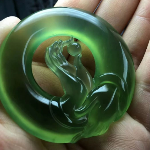 未来的岫玉必将成为收藏界的新宠？  第2张