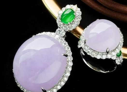 老种料翡翠翡翠价格走势是否崩塌？  第2张