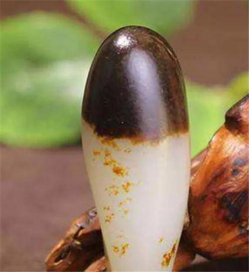 和田玉黑皮籽料为什么深受老玩家宠爱？  第1张