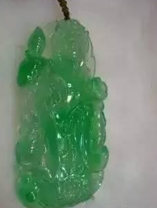 08年这件翡翠只要百万，现在已经接近千万了  第9张